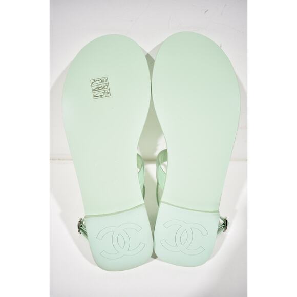 Chanel 22C Green Patent Silver Chain CC Logo Mule Slide Flat Thong Sandal 37 - Picture 12 of 12